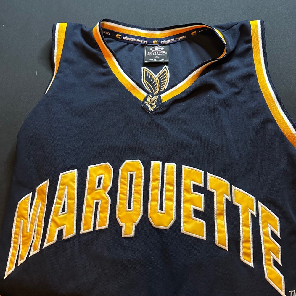 Marquette Golden Eagles Colosseum Basketball Jersey Navy Blue Gold Mens XL #30